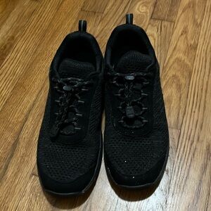 Orthofeet Women’s 11 Wide Shoes